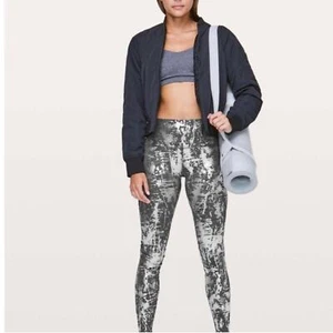 Lululemon  Women's 6 Wunder Under Hi-Rise Tights Brindle Foil Silver Gray 28" - Picture 1 of 11