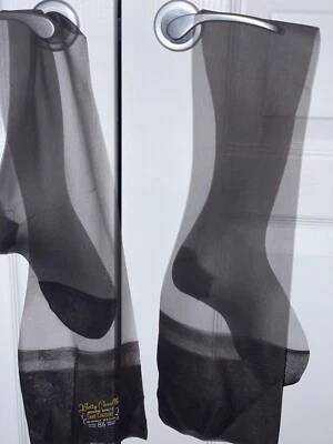 LOTE (3) LIGA VINTAGE BETTY CAROLLE NYLON MALLA SIN COSTURAS 15 DEN 8 1/2-S 31” Foto 1 de 3
