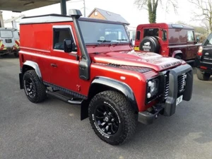 2011 Land Rover Defender 90 2.4 90 TDCi HARD TOP 3DR Manual 4x4 Diesel Manual - Picture 1 of 20