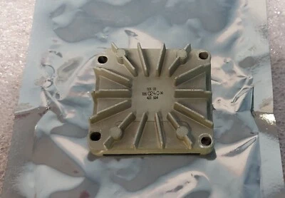 '1 PIECE' - PN# 155-0240-00 - TEKTRONIX - IC, HYBRID, MICROCIRUIT, LINEAR - Image 1 of 4