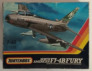 MAQUETTE MATCHBOX PK 652 1/48 NORTH AMERICAN FJ-4B FURY - Photo 1/9