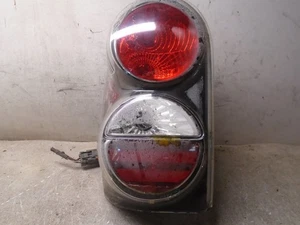 2005-2007 Jeep Liberty Left Side Rear Tail Light Brake Lamp After Market - Foto 1 di 4