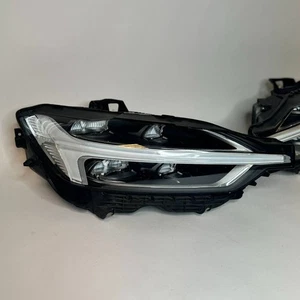Volvo XC60 2018 Scheinwerfer 32133551 HBE565 - Picture 1 of 7