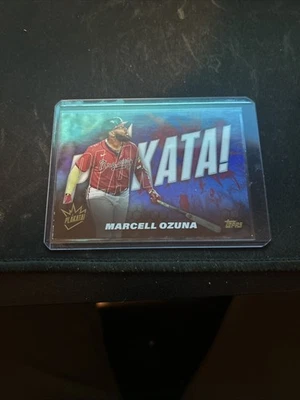 Хитовый чехол 2025 Topps серия 1 Atlanta Braves Marcell Ozuna Plakata SSP  - Изображение 1 из 4
