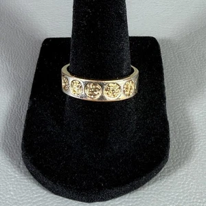 Two Tone Ring w/ Asian Characters Symbols ~Size 8 Gold & Silver Colors Copper? - Picture 1 of 13