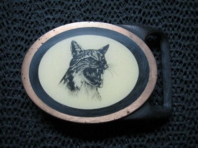 TECH ETHER BOBCAT HEBILLA DE CINTURÓN DE LATÓN! ¡VINTAGE! RARO! ¡NUEVO! 1981! USA! PUMA LEÓN Foto 1 de 4