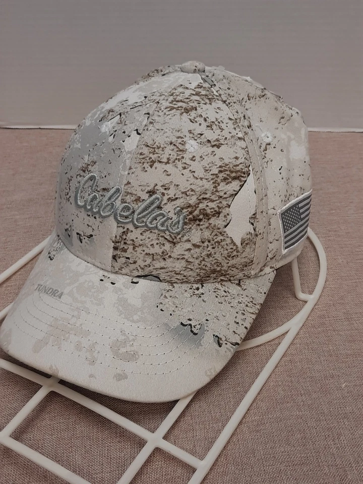 Cabela’s Truetimber Tundra Snow Camo Trucker’s Adjustable Cap Hat 19.99msrp - Image 1 of 4