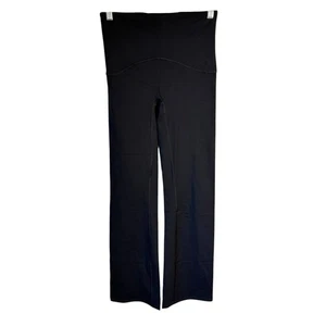 Pantalón acampanado Spanx para mujer talla M SPANXshape Booty Boost® en negro adelgazante - Imagen 1 de 7