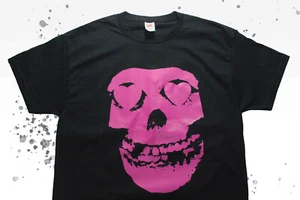 THE MISFITS Heart Eyes Fiend Skull Horror Punk Rock Goth Love Bam Margera Shirt - Picture 1 of 9