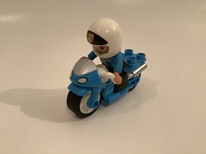 LEGO DUPLO BLUE MOTORCYCLE AND POLICE OFFICER DRIVER FIGURE - Picture 1 of 6