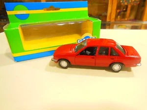 Automobile 1/43 GAMA : OPEL REKORD N°893 en boite d origine - Picture 1 of 3