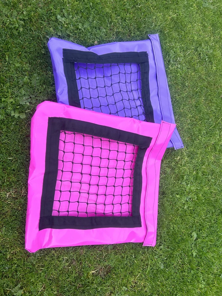 Almohada de heno de alimentación lenta de PVC Ecotak Foto 1 de 1