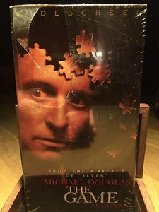 THE GAME - VHS - 1998 - MICHAEL DOUGLAS - SEAN PENN - THRILLER - NEW SEALED - Picture 1 of 4