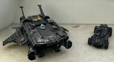 Teile aus LEGO DC Super Heroes 76087 Flying Fox: Batmobil-Attacke aus der Luft - Bild 1 von 4