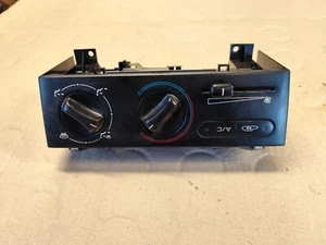 COMMANDE CHAUFFAGE CLIM PEUGEOT 406 COUPE 2.0i 16S 136CV 69150002 / 652550Z - Picture 1 of 4