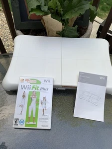 Wii Fit U Wii Balance Board Accessory And Game DVD For Wii U Very Good - Picture 1 of 6