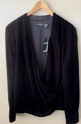 Novo com etiquetas Lauren Ralph Lauren 14 plissado veludo surplice envoltório top preto feriado gótico - Imagem 1 de 4