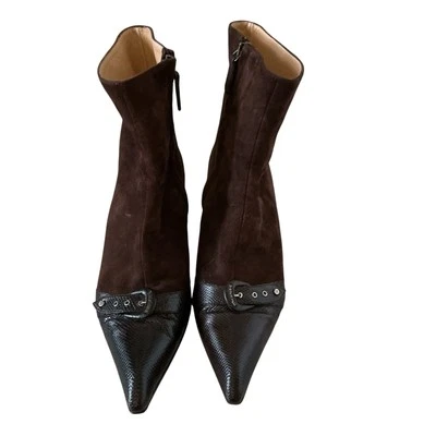 Chanel Marrón Oscuro Gatito Tacón Gamuza Lagarto Repujado Botines EU 38 7.5 EE. UU. Foto 1 de 4