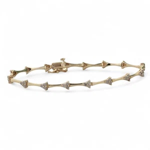 1.00 TW Diamond Station Bracelet 10K Yellow Gold 7" Ladies Estate - Picture 1 of 9