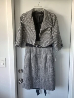 Teri Jon Woman's 2 Piece Tweed / Silk Dress Suit - Image 1 of 4