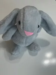 Osterhase Plüsch HASE langes Ohr grau Baumwolle Plüsch tolles KIND Geschenk - NEU - Bild 1 von 3