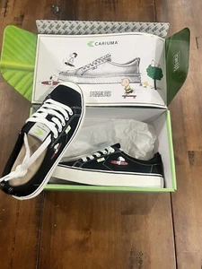 Cariuma Sneaker OCA Low PEANUTS Snoopy Surf tela nera M5.5/W7 - Foto 1 di 8