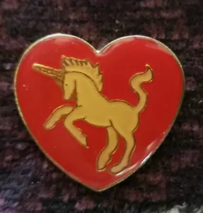 Vintage Enamel Unicorn Red Heart Hat Pin Size 3/4" length x 1" wide - Picture 1 of 1