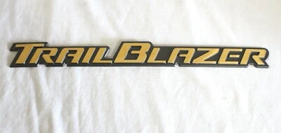 Chevrolet "Trail Blazer" 2002-2004 chapado en oro 24k emblema trasero - 15185682 Foto 1 de 3