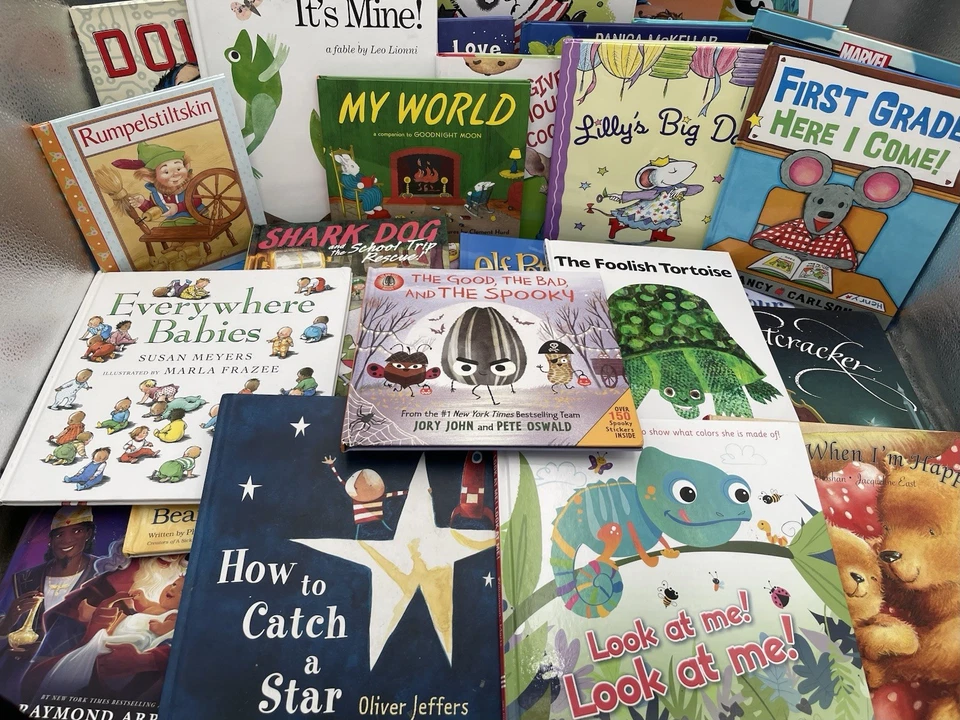 Lot of 25 Story Time Books for Kids Picture Daycare Children MIX Assorted Bundle - Image 1 of 4