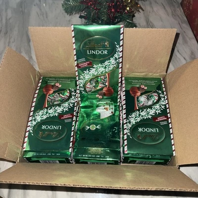 Lindt ~ 6 -Bags Peppermint Cookie Milk Chocolate Truffles 5.1 oz EXP~ 5/31/2026 - Image 1 of 4