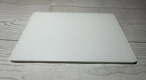 Apple Magic Trackpad - Weiß - A1535 - Kabellos - Wiederaufladbar - Bild 1 von 6