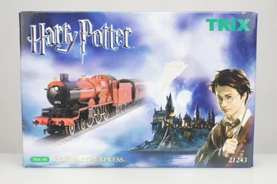 TRIX, H0, DC, 21243, Zug-Set "Hogwarts Express", neuwertig, in OVP - Bild 1 von 4