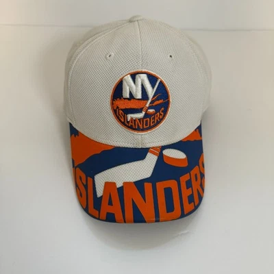 New York Islander Reebok Hat L/XL White Blue NHL Draft Cap Stretch Fitted Hockey - Image 1 of 4