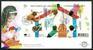SG05 NETHERLANDS 2011 FDC MS Child charity - Picture 1 of 1