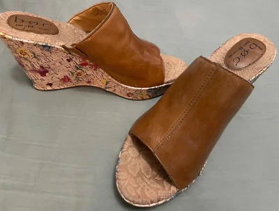 Børn B.O.C. SANDALIAS/MULAS Cuero Tostado y Floral Corcho Tacones de Cuña "Diana" TALLA 10 Foto 1 de 4