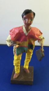 Vintage Volkskunst Pappmaché Mann hält Schaufel Mexiko - Bild 1 von 9