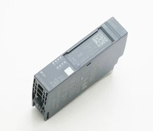 Siemens Simatic S7 6ES7131-6BF01-0BA0 E:02/V0.0.0 Digitales Eingangsmodul -used- - Bild 1 von 5