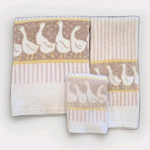 Vintage Fieldcrest weiße Gänse braun rosa gelb 3-teiliges Badetuch-Set  - Bild 1 von 12