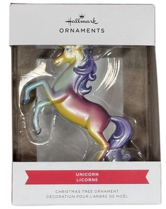 Hallmark 2024 Arco Iris Unicornio Caja Roja Árbol de Navidad Adorno de Vacaciones Nuevo en Caja - Imagen 1 de 5