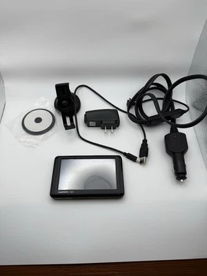 Garmin nüvi 1390 GPS Navigator Bluetooth Bundle 4.3” w/ Mount Charger Tested - Image 1 of 4