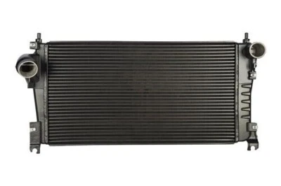 CSF 6002 for 06-10 GMC Sierra 2500HD 6.6L OEM Intercooler - Изображение 1 из 3