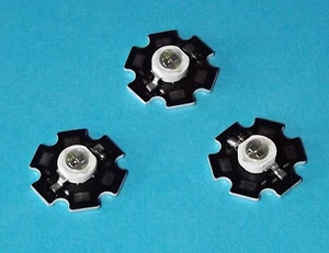 3 X 5W 850nm IR POWER LED on DISIPADOR TÉRMICO emisor infrarrojo infrarrojo 5mm - Imagen 1 de 3