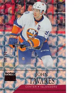2014-15 Fleer Vetrina SkyBox Premium Star Rubini #20 John Tavares /50 - Foto 1 di 2