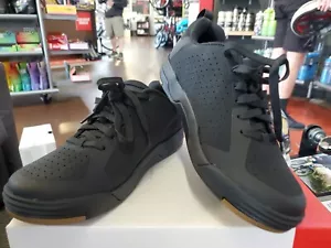 Zapato de bicicleta de montaña Bontrager Flatline - EU 42.5/US 9.5 M - Imagen 1 de 2