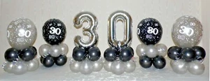 30th BIRTHDAY - BLACK AND SILVER - 6 PACK BALLOON DISPLAY -TABLE CENTREPIECE - Foto 1 di 1