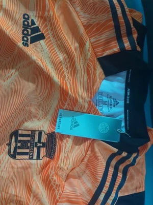 Adidas FC Cartagena Kit Hombre Mediano (Nuevo Con Etiquetas) Foto 1 de 4