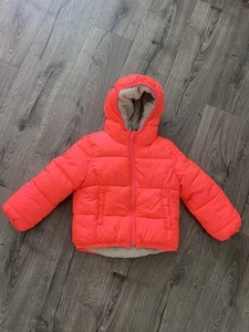 Gap Toddler ColdControl Max Reversible Puffer Jacket size Small - Picture 1 of 11