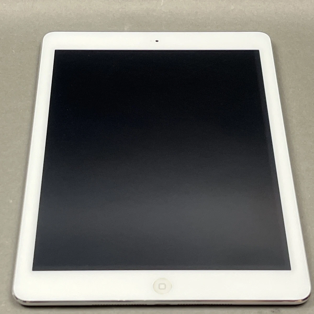 Preços baixos em Apple iPad Air (1st Generation) 32 GB RAM 32 GB