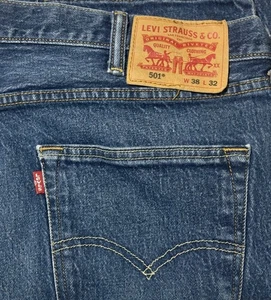 Levi's Men's 501 Original Fit Straight Leg Button Fly Jeans 38x32 Blue - Picture 1 of 3