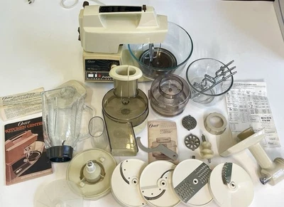 Licuadora de centro de cocina Oster de 12 velocidades Regency de colección  Foto 1 de 4